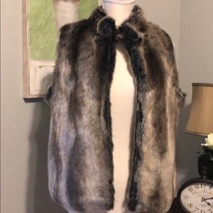 Faux fur vest size s/p